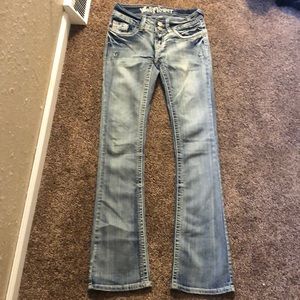 Buckles jeans